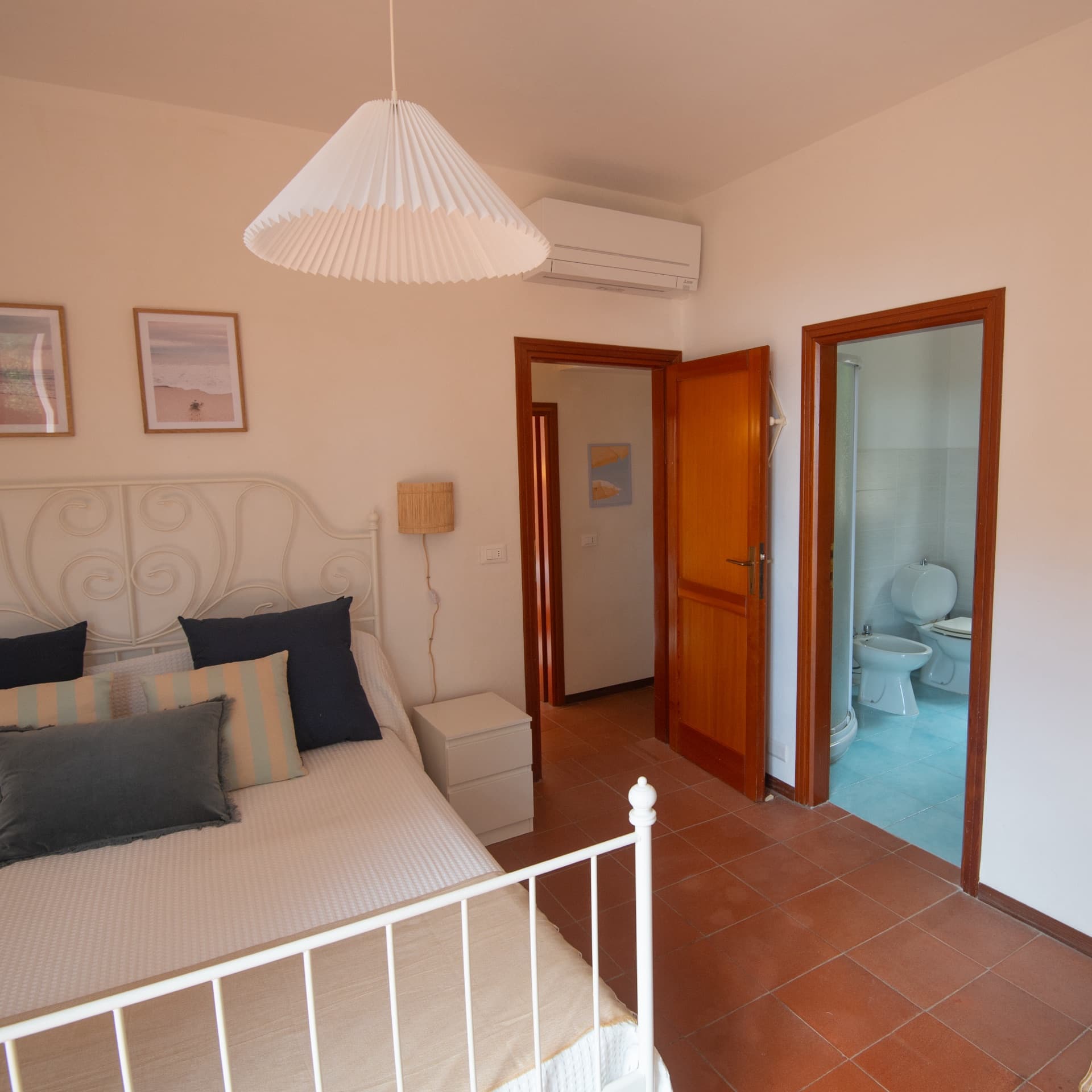 Schlafzimmer 2
